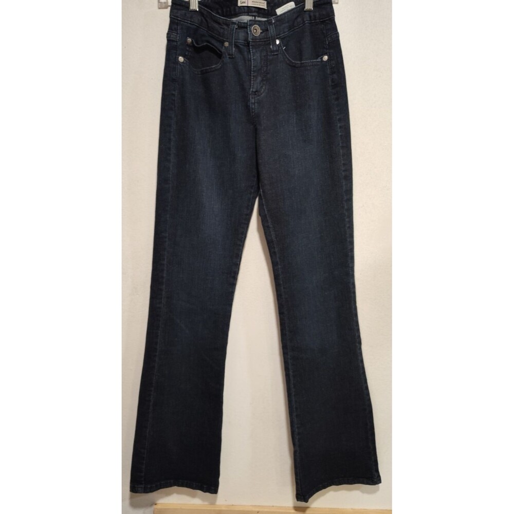 Lee Women Blue Jean Size 4M Slender Secret Lower On the Waist Boot Cut Pockets